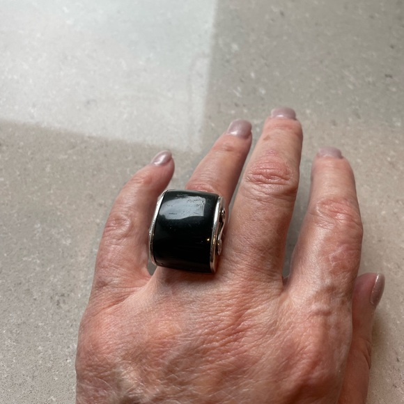 Large SS Ring w/Black Stone - Picture 6 of 7